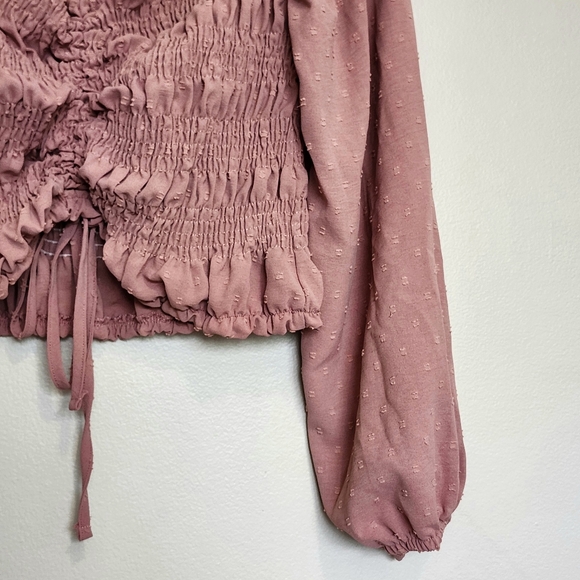 ✨️2/$20 Shirred Drawstring Crop Top - Picture 5 of 7